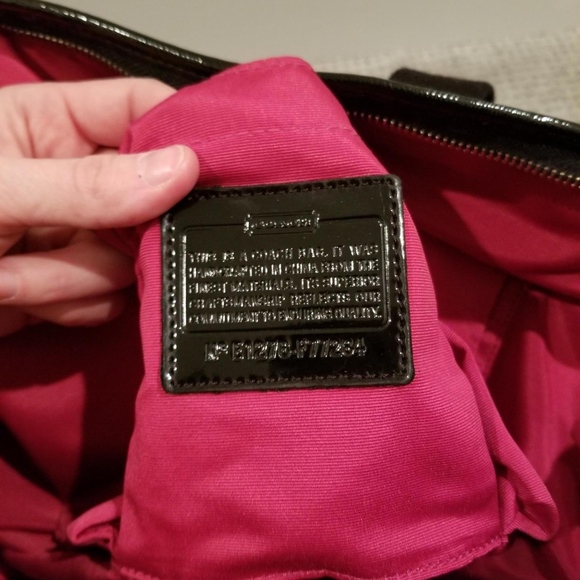 Coach Weekender Bag - Picture 2 of 5